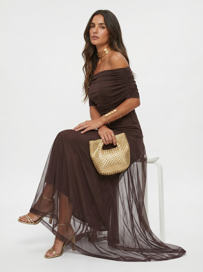 Carla | A simple yet elegant maxi dress