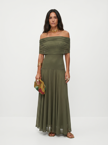 Carla | A simple yet elegant maxi dress
